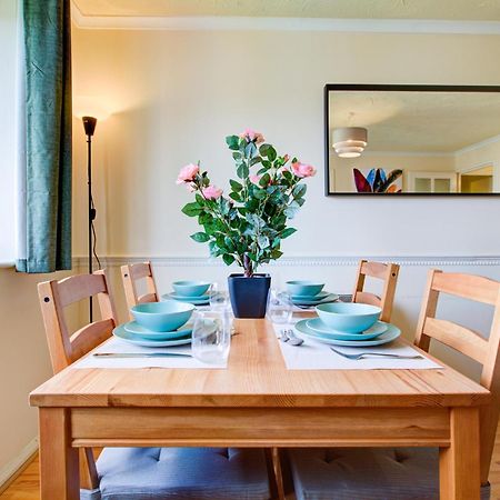 Dalton Plaza Apartment Лондон Екстериор снимка