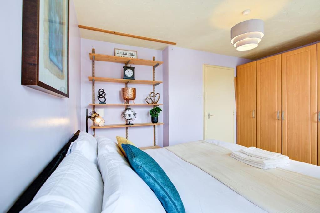 Dalton Plaza Apartment Лондон Екстериор снимка